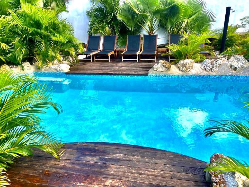 Neue Villa Tropic Paradise Віллемстад Екстер'єр фото